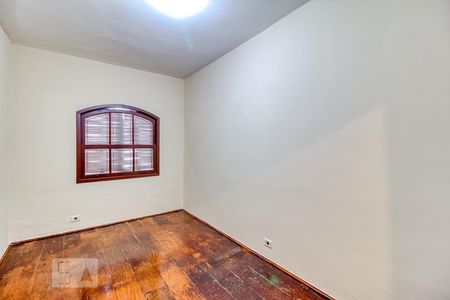 Segundo dormitório de casa para alugar com 3 quartos, 150m² em Planalto Paulista, São Paulo