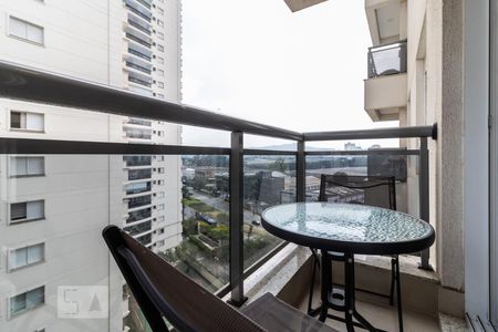 Varanda da Sala de apartamento para alugar com 1 quarto, 49m² em Alphaville, Barueri