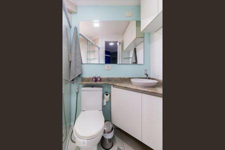 Banheiro da suíte de apartamento à venda com 1 quarto, 40m² em Planalto Paulista, São Paulo