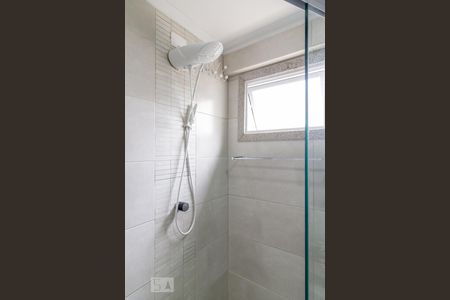 Banheiro da suíte de apartamento à venda com 1 quarto, 40m² em Planalto Paulista, São Paulo