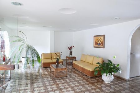 Apartamento para alugar com 52m², 1 quarto e 1 vagaHall de entrada 