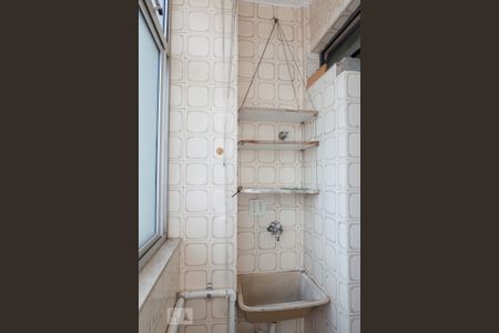 Área de serviço de apartamento para alugar com 1 quarto, 52m² em Cruzeiro, Belo Horizonte