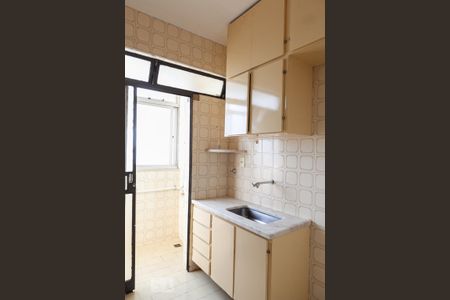 Cozinha  de apartamento para alugar com 1 quarto, 52m² em Cruzeiro, Belo Horizonte