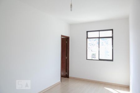 Sala de apartamento para alugar com 1 quarto, 52m² em Cruzeiro, Belo Horizonte