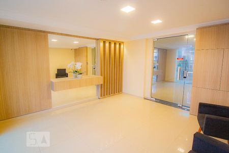 Apartamento para alugar com 46m², 2 quartos e 1 vaga Apartamento para alugar com 46m², 2 quartos e 1 vagaHall de Entrada