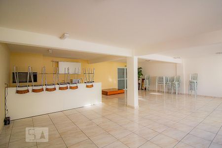 Apartamento para alugar com 46m², 2 quartos e 1 vaga Apartamento para alugar com 46m², 2 quartos e 1 vagaÁrea comum - Salão de festas