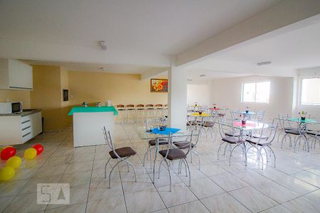 Apartamento para alugar com 46m², 2 quartos e 1 vaga Apartamento para alugar com 46m², 2 quartos e 1 vagaÁrea comum - Salão de festas