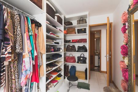 Apartamento à venda com 70m², 2 quartos e 1 vagaQuarto