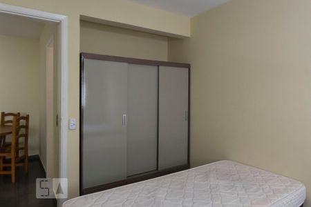 Apartamento para alugar com 52m², 1 quarto e 1 vagaQuarto (Armários)