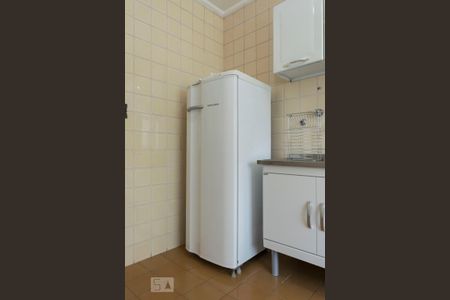 Apartamento para alugar com 52m², 1 quarto e 1 vagaCozinha (Geladeira)