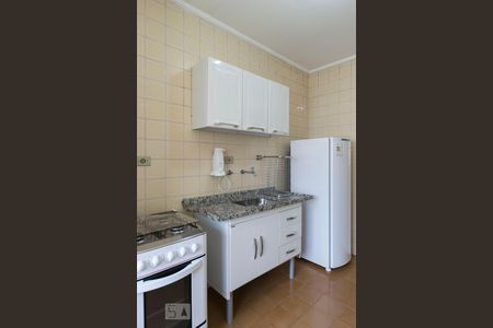 Cozinha (Armários) de apartamento para alugar com 1 quarto, 52m² em Vila Mariana, São Paulo