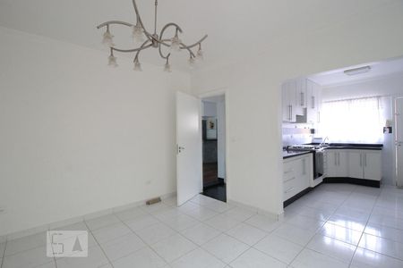 Casa para alugar com 350m², 3 quartos e 4 vagasCozinha