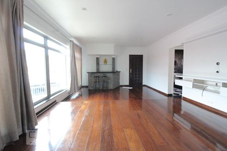 Sala de casa para alugar com 3 quartos, 350m² em Vila Diva, São Paulo