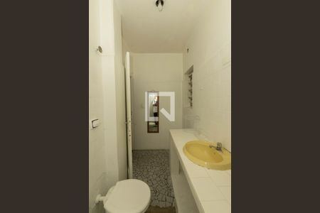 Apartamento para alugar com 98m², 2 quartos e sem vagaBanheiro