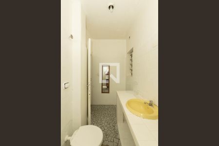 Apartamento para alugar com 98m², 2 quartos e sem vagaBanheiro