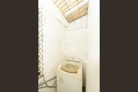 Apartamento para alugar com 98m², 2 quartos e sem vagaCozinha e Área de Serviço