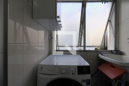 Apartamento para alugar com 66m², 2 quartos e 1 vagaÁrea de Serviço