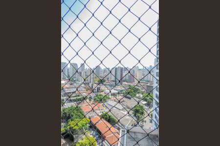 Vista varanda sala e suíte  de apartamento para alugar com 1 quarto, 45m² em Vila Olímpia, São Paulo