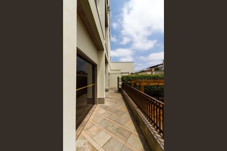 Apartamento à venda com 110m², 3 quartos e 1 vaga Apartamento à venda com 110m², 3 quartos e 1 vagaÁrea Comum - Entrada do Condomínio