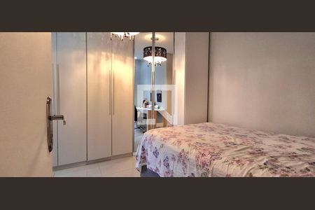 Quarto 2 de apartamento para alugar com 3 quartos, 118m² em Canto, Florianópolis
