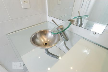 Pia de apartamento para alugar com 3 quartos, 68m² em Jardim Olavo Bilac, São Bernardo do Campo