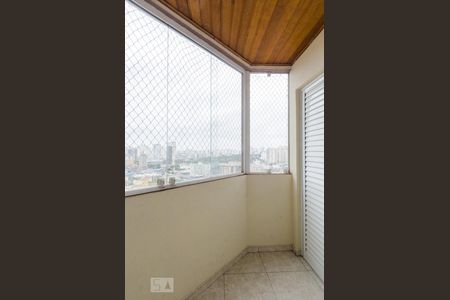 Varanda da sala de apartamento para alugar com 3 quartos, 68m² em Jardim Olavo Bilac, São Bernardo do Campo