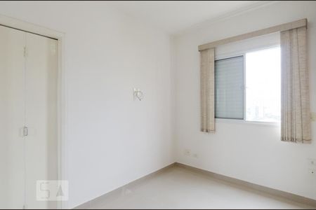 Quarto da suíte de apartamento para alugar com 3 quartos, 68m² em Jardim Olavo Bilac, São Bernardo do Campo