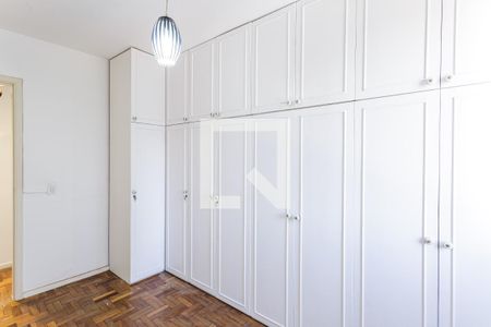 Quarto 1 de apartamento para alugar com 2 quartos, 66m² em Vila Olímpia, São Paulo