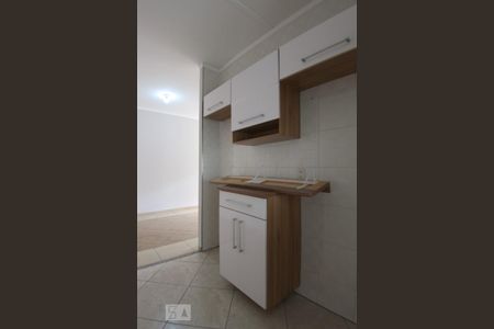 Apartamento para alugar com 51m², 2 quartos e 1 vaga Apartamento para alugar com 51m², 2 quartos e 1 vagaCozinha - Armários