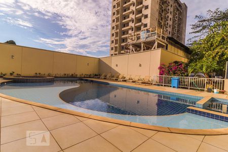 Apartamento para alugar com 72m², 2 quartos e 1 vaga Apartamento para alugar com 72m², 2 quartos e 1 vagaPiscina