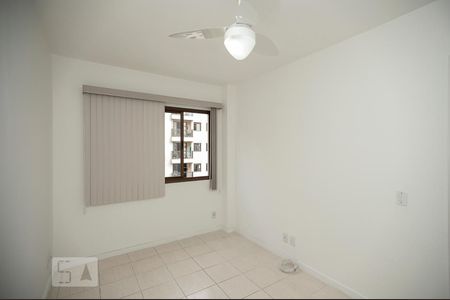 Suíte de apartamento à venda com 2 quartos, 55m² em Pilares, Rio de Janeiro