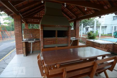 Churrasqueiras de apartamento à venda com 2 quartos, 50m² em Cavalhada, Porto Alegre