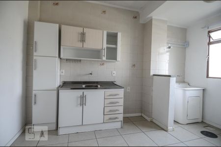 Cozinha de apartamento à venda com 2 quartos, 50m² em Cavalhada, Porto Alegre