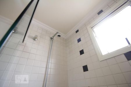 Chuveiro de apartamento para alugar com 3 quartos, 75m² em Jardim Ampliação, São Paulo