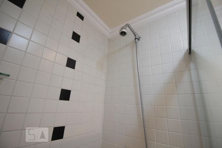 Chuveiro de apartamento para alugar com 3 quartos, 75m² em Jardim Ampliação, São Paulo