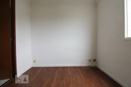 Suíte de apartamento para alugar com 3 quartos, 75m² em Jardim Ampliação, São Paulo