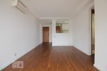 Sala de apartamento para alugar com 3 quartos, 75m² em Jardim Ampliação, São Paulo