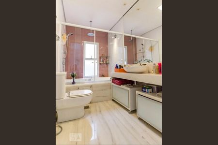 Apartamento à venda com 320m², 4 quartos e 4 vagas