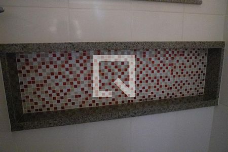 Casa para alugar com 105m², 4 quartos e 2 vagasBanheiro 1