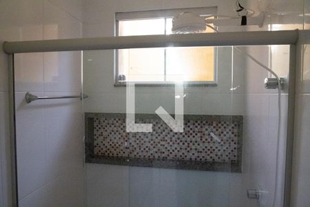 Casa para alugar com 105m², 4 quartos e 2 vagasBanheiro 1