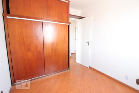 Quarto 2 de apartamento para alugar com 2 quartos, 52m² em Lauzane Paulista, São Paulo
