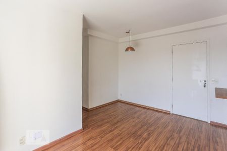 Sala de Estar de apartamento para alugar com 2 quartos, 56m² em Vila Butantã, São Paulo