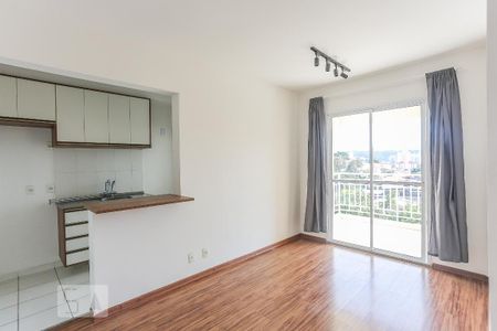 Sala de Estar de apartamento para alugar com 2 quartos, 56m² em Vila Butantã, São Paulo