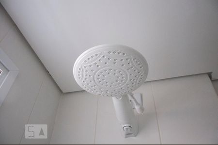 Chuveiro de apartamento para alugar com 2 quartos, 57m² em Vila Nova, Porto Alegre