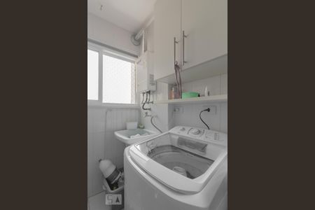Apartamento para alugar com 69m², 2 quartos e 1 vaga Apartamento para alugar com 69m², 2 quartos e 1 vagaÁrea de serviço