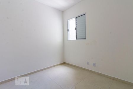 Quarto 1 de apartamento para alugar com 2 quartos, 41m² em Vila Ré, São Paulo