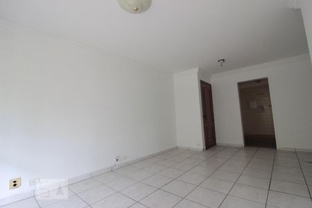 Apartamento à venda com 102m², 3 quartos e 1 vagaSala