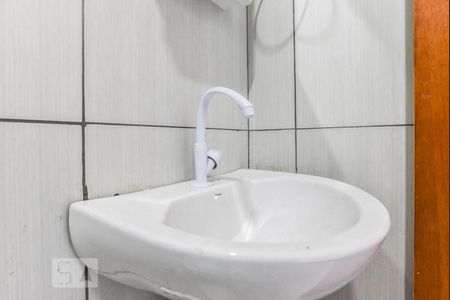 Banheiro de apartamento para alugar com 2 quartos, 60m² em Dos Casa, São Bernardo do Campo