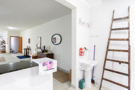 Casa à venda com 140m², 2 quartos e sem vagaCozinha e Área de Serviço