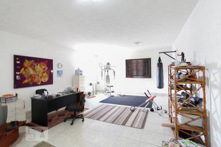 Escritório de casa para alugar com 2 quartos, 140m² em Jardim Oriental, São Paulo